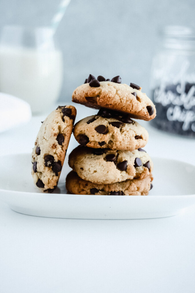One Bowl Almond Flour Soft Baked Chocolate Chip Cookies