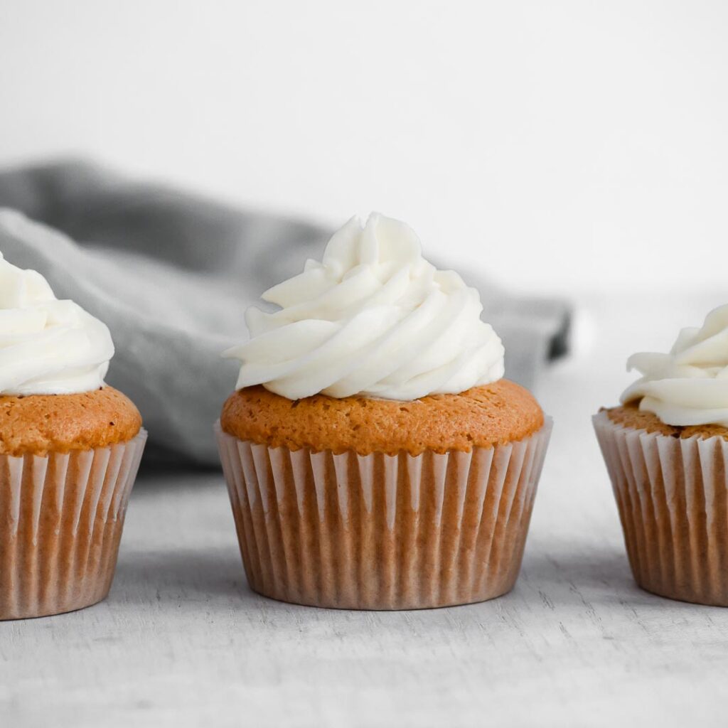 Caramel Apple Cupcakes